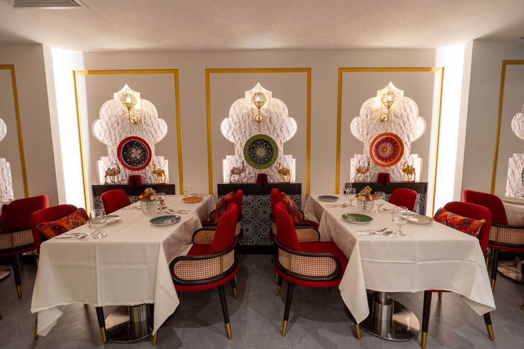 How to Order Arabic Food for a Group of 10 or More (Without Overspending)